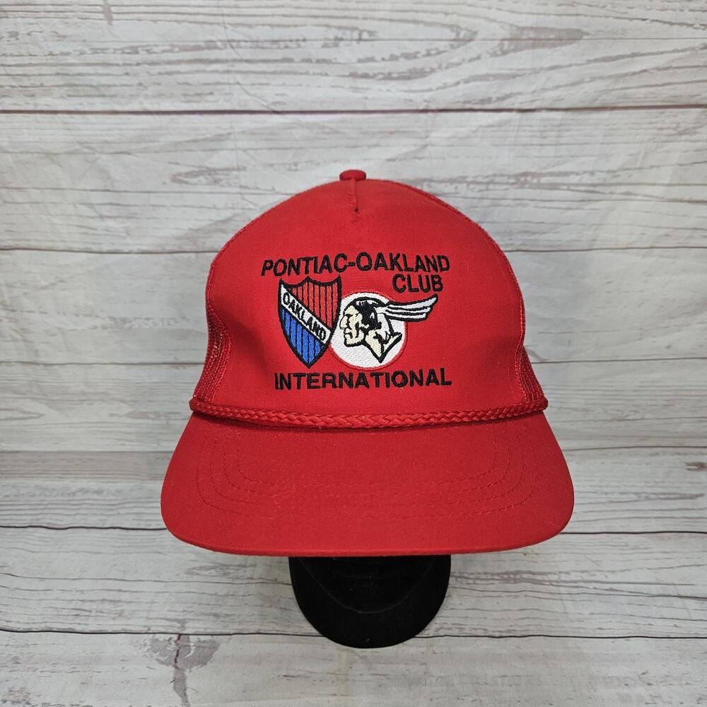 Vintage Yupoong Pontiac-Oakland Club International Red Mesh Snapback Trucker Hat